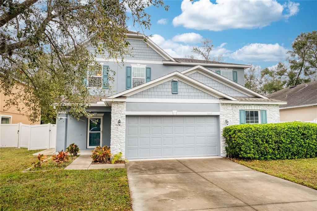 LIBERTY OAKS - фото