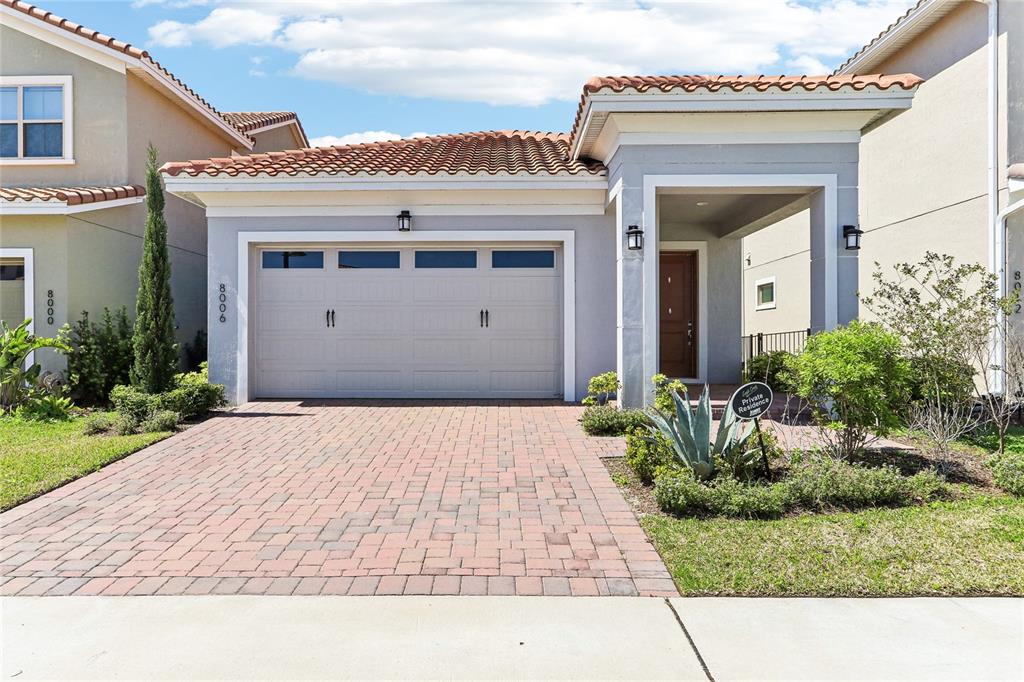 EAGLE CRK VILLAGE I - фото