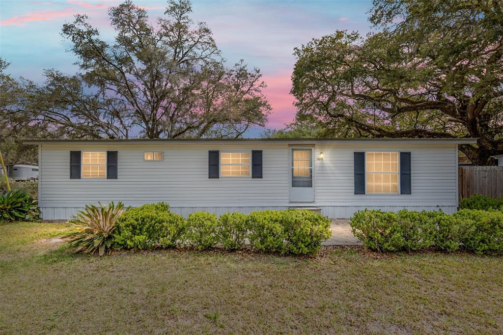 EUREKA HEIGHTS - фото