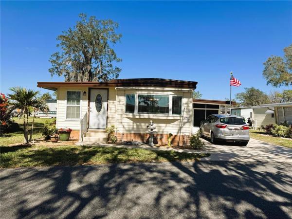 HAWTHORNE AT LEESBURG A COOP