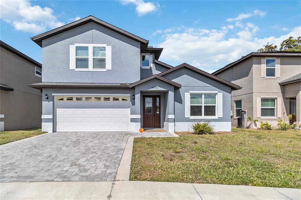 LANDING BAY - фото