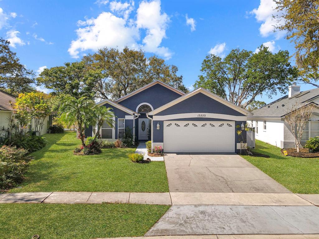 VILLAGES AT EASTWOOD - фото