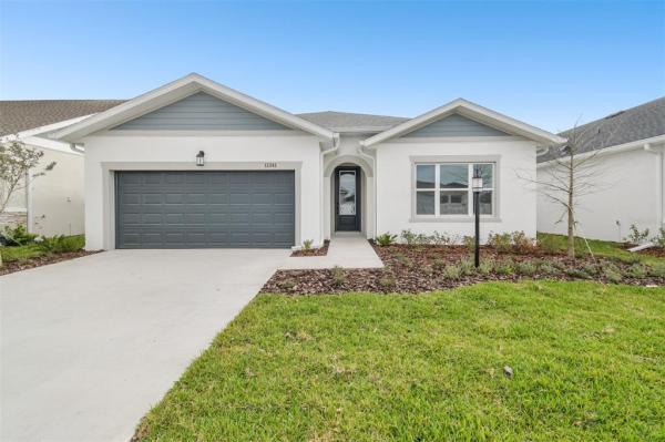 PENINSULA AT RHODINE LAKE