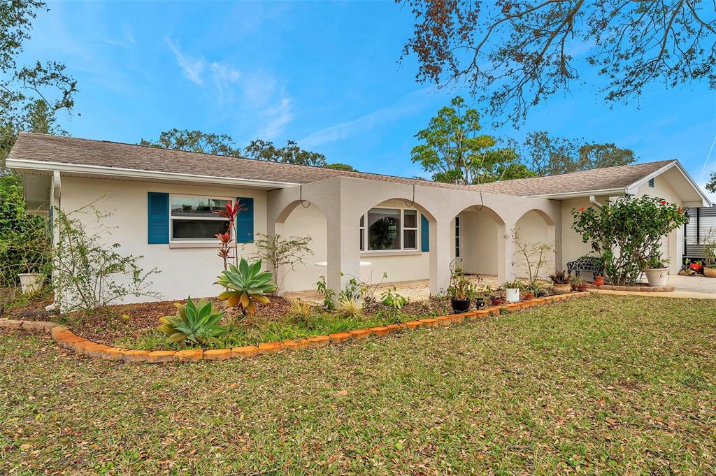 YACHT CLUB ESTATES - фото