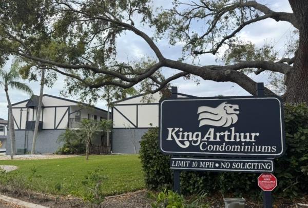KING ARTHURS COURT CONDO