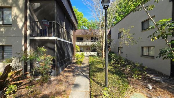 RAINTREE VILLAGE CONDO N