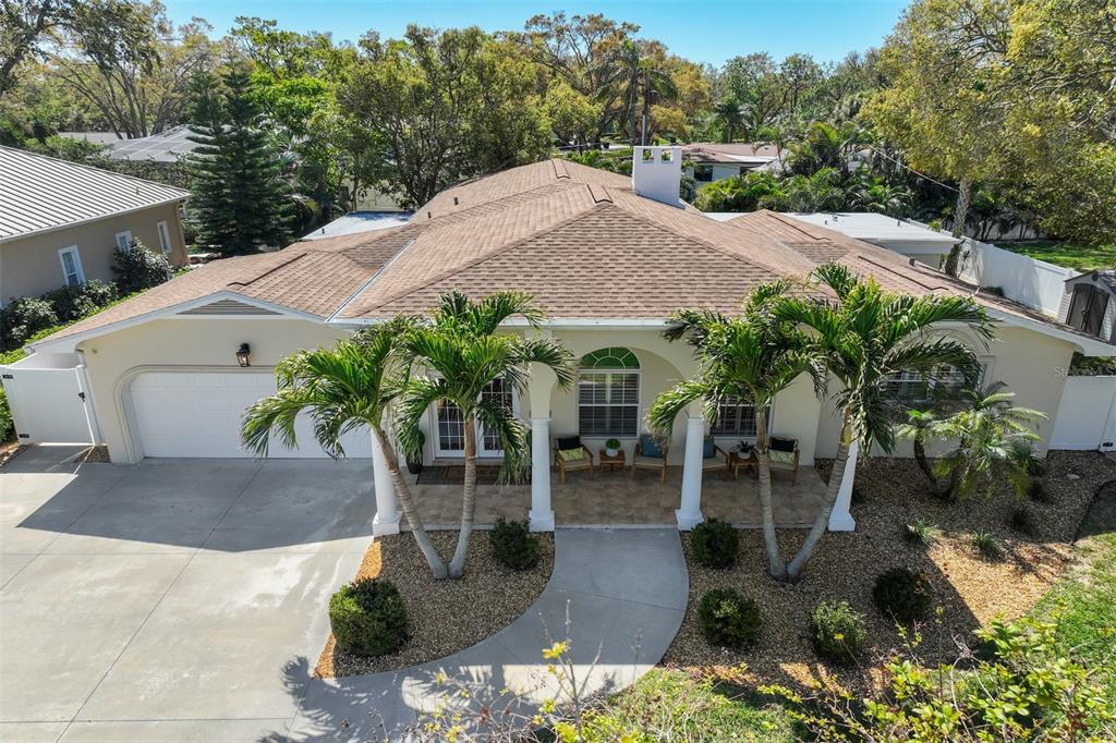 BELLEAIR ESTATES - фото