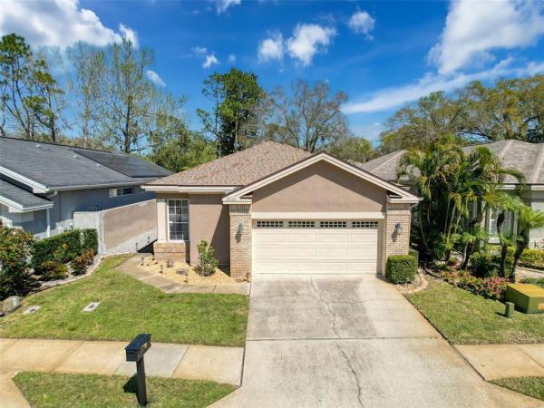 PARKSIDE AT LANSBROOK