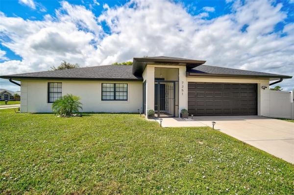 PORT CHARLOTTE SEC 064