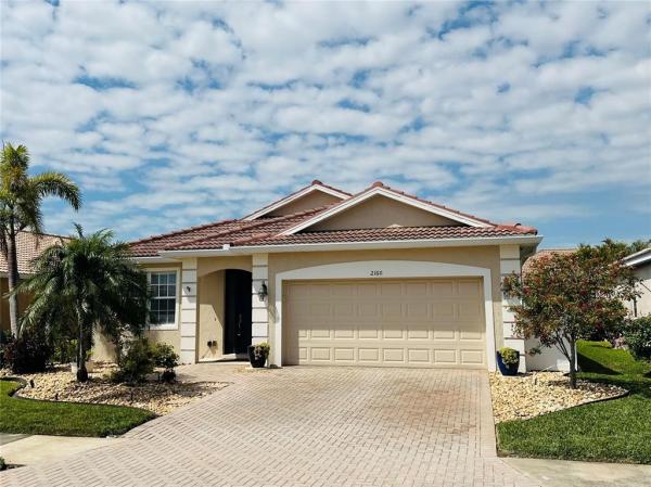 STONEYBROOK AT VENICE