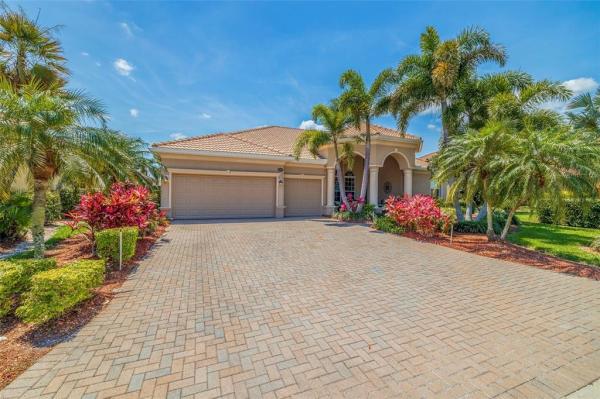 RIVER STRAND, HERITAGE HARBOUR