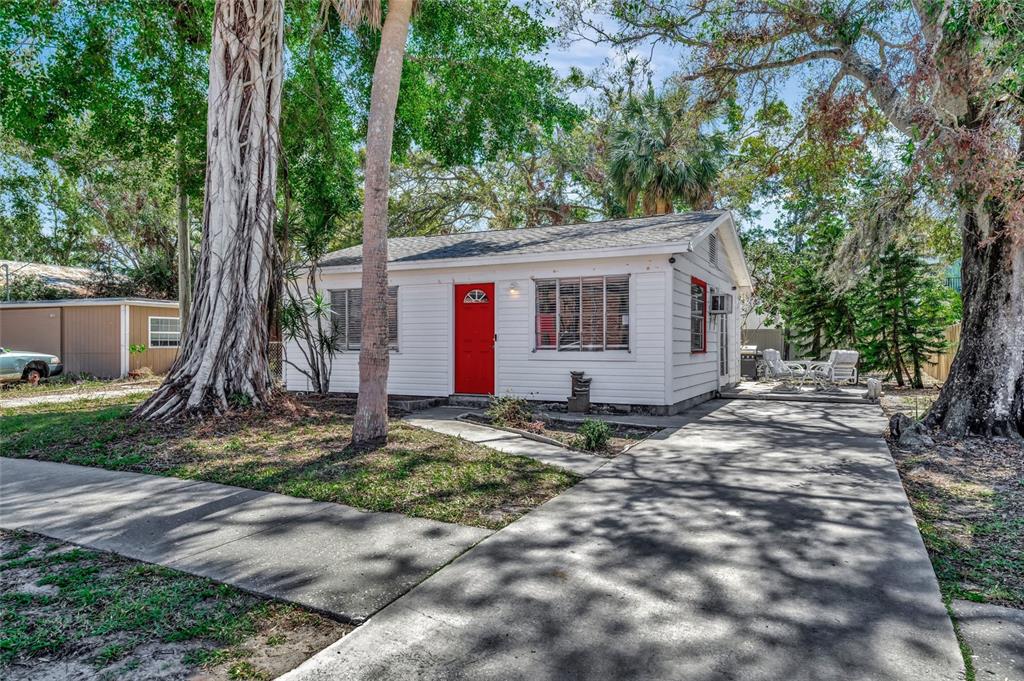 PETROUTSA BROTHERS SUB - фото