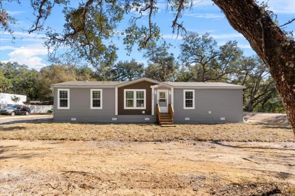 CAMPERS HOLIDAY UNIT E