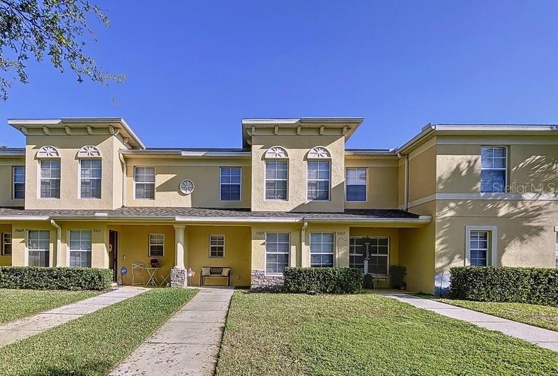 EILAND PARK TWNHMS - фото