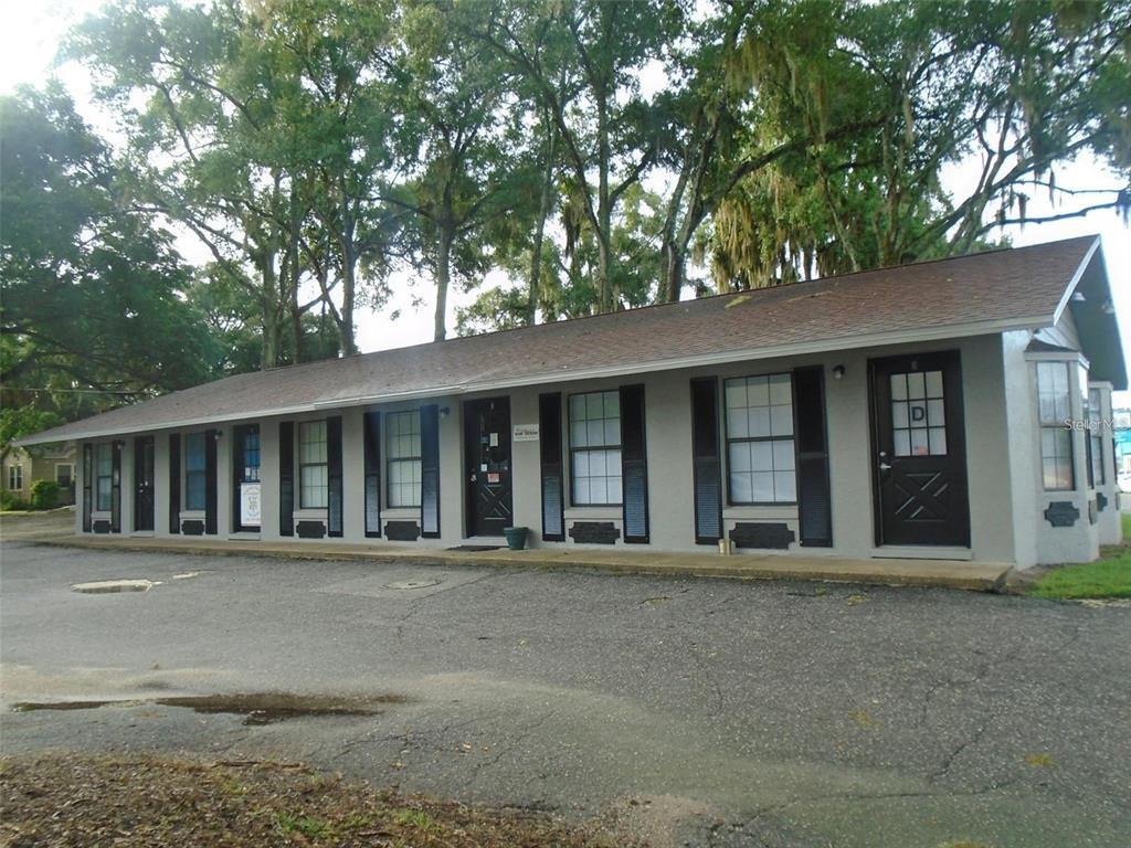 Commercial - фото