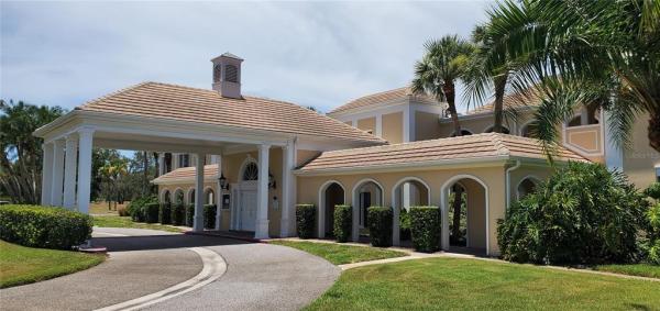 WINDSOR LODGE AT THE OAKS