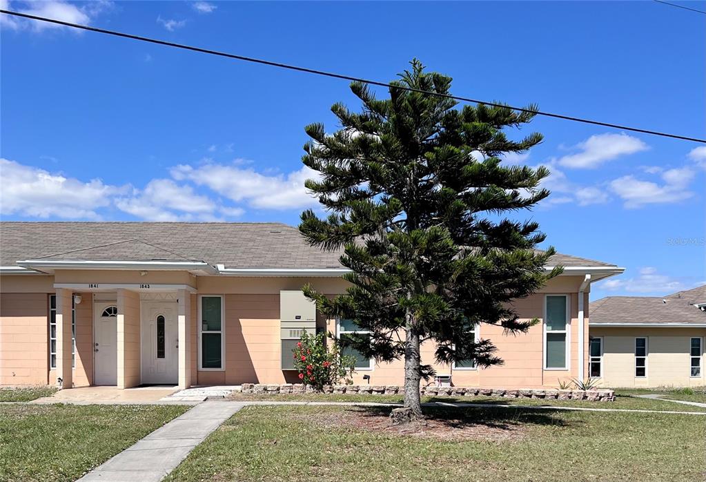 LAKESHORE CLUB PB 111 PGS 16 THRU 24 LOT 429 - фото