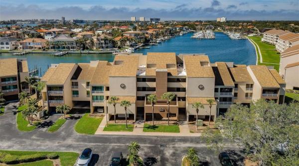 KIPPS COLONY AT PASADENA YACHT/CNTRY CLUB