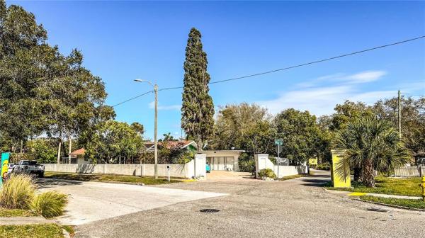 THOMAS MEIGHAN ESTATES