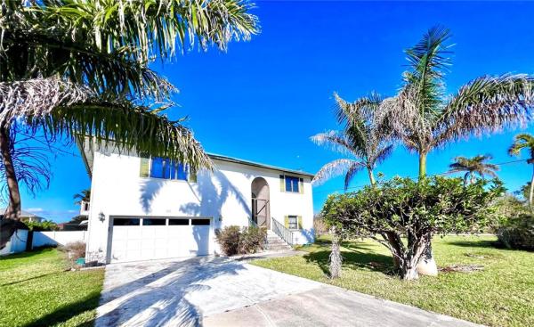 ISLES OF CAPRI UNIT 2