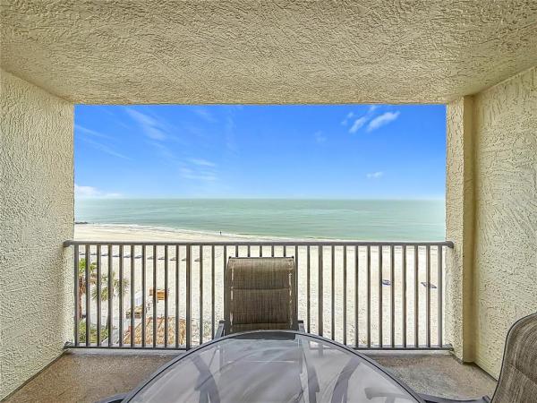 SANDY SHORES CONDO