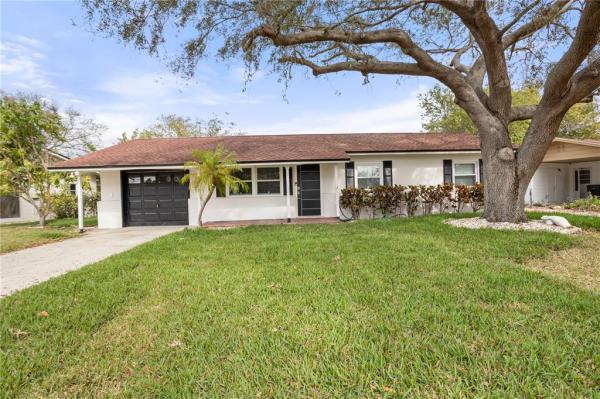 BAY CREST PARK UNIT 01