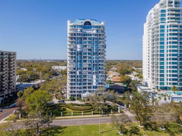 BAYSHORE REGENCY A CONDO
