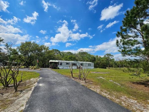 HOWARD RANCH ESTATES