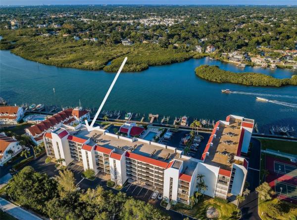 VISTA BAY CONDO I PH I