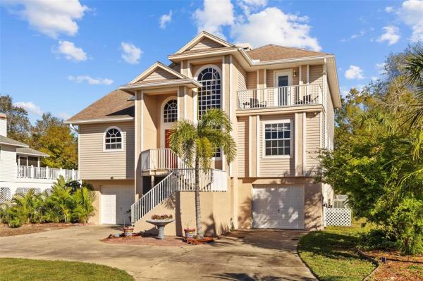 BAILEYS BLUFF ESTATES