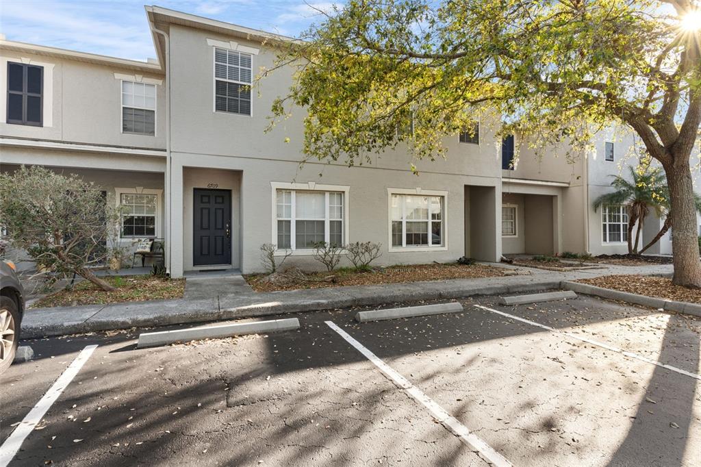 KINGS LAKE TWNHMS - фото