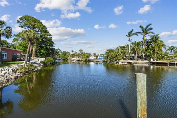 SHORE ACRES BUTTERFLY LAKE REP