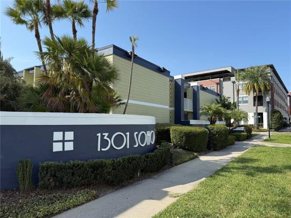 1301 SOHO A CONDO