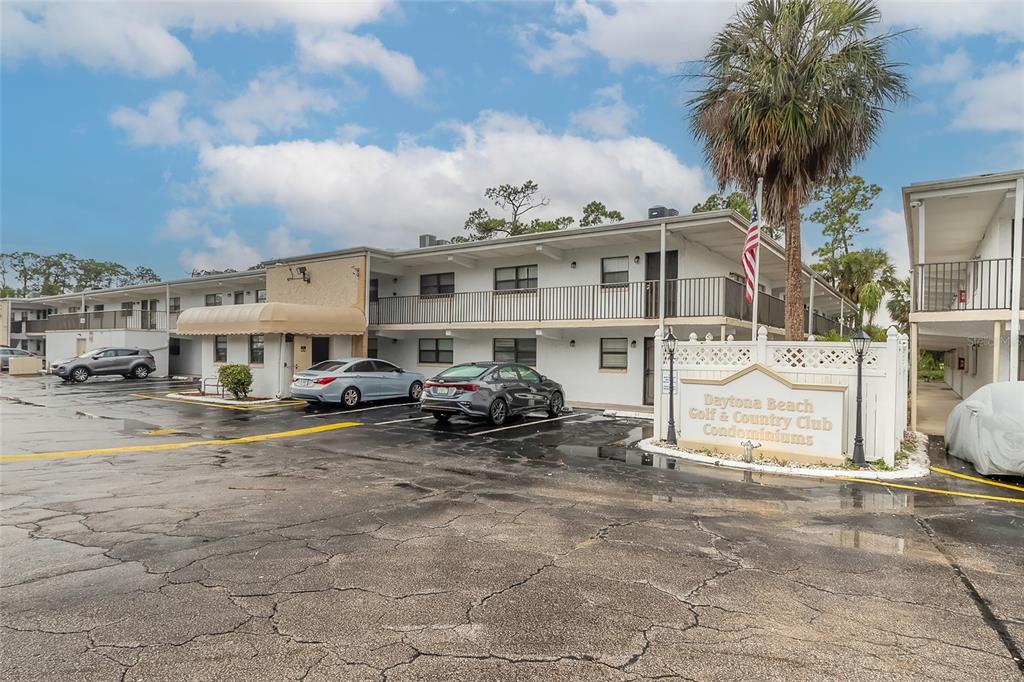 DAYTONA BEACH GOLF & COUNTRY CLUB - фото