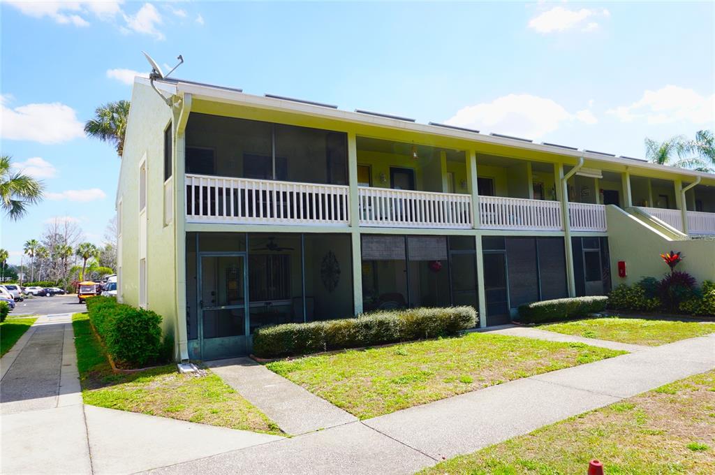 PARADISE LAKES CONDO - фото