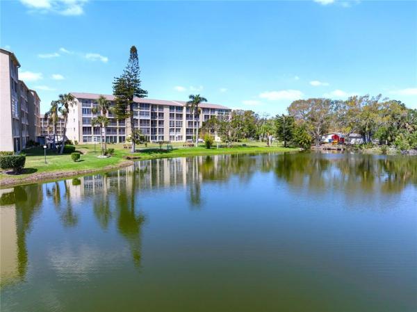 BAYSHORE ON THE LAKE APTS II SEC 3