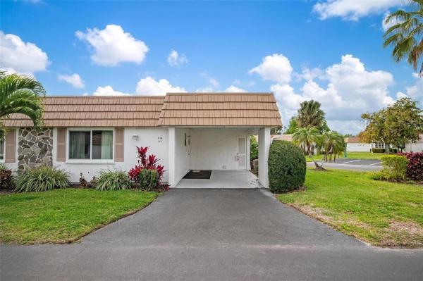 UNIT V-16 STRATHMORE RIVERSIDE VILLA