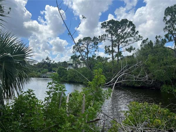 PORT CHARLOTTE SEC 049