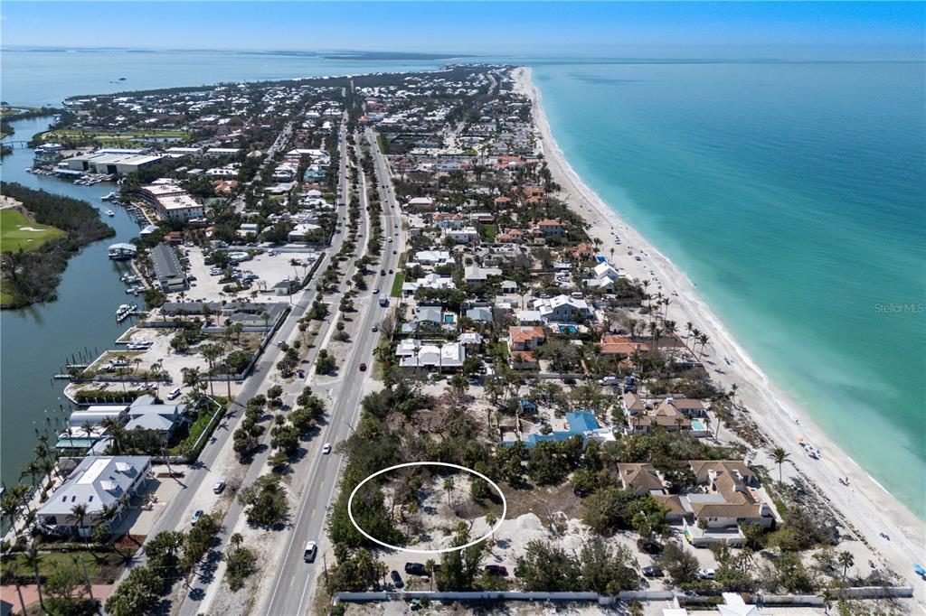 PERRYS PLACE - фото