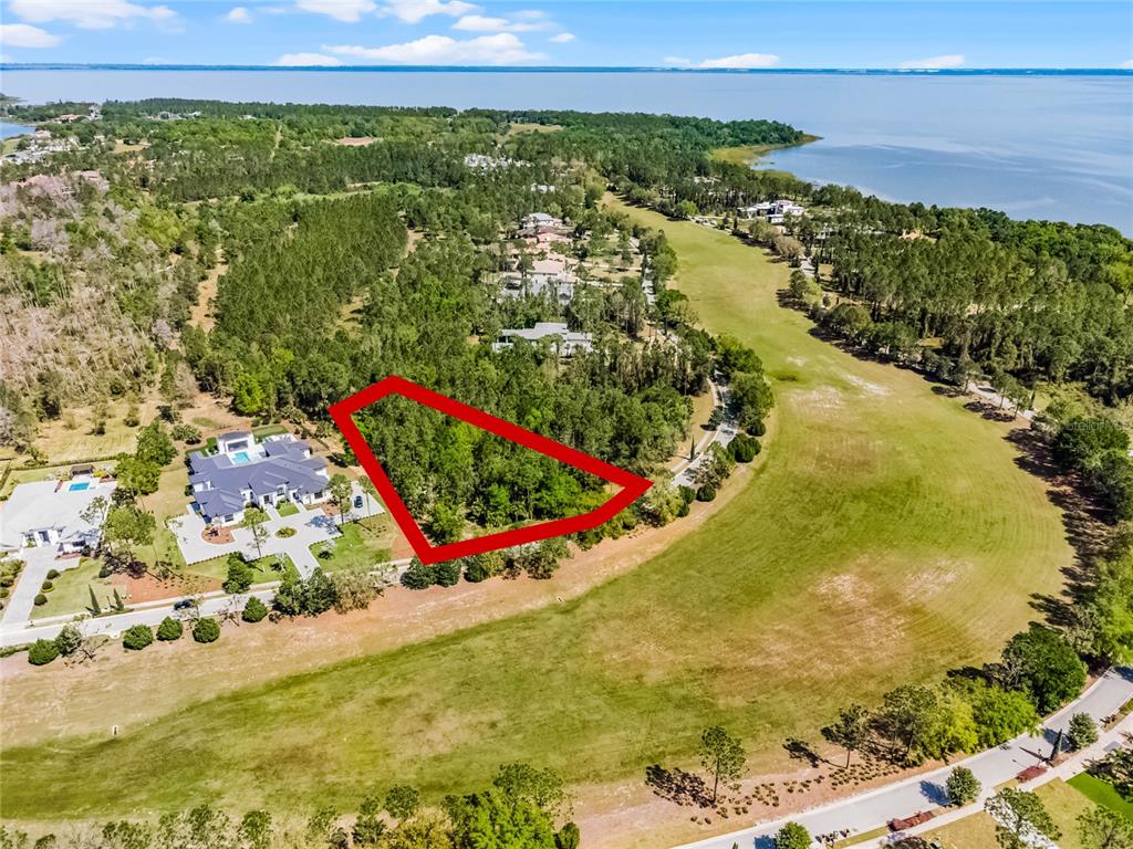 BELLA COLLINA SUB - фото