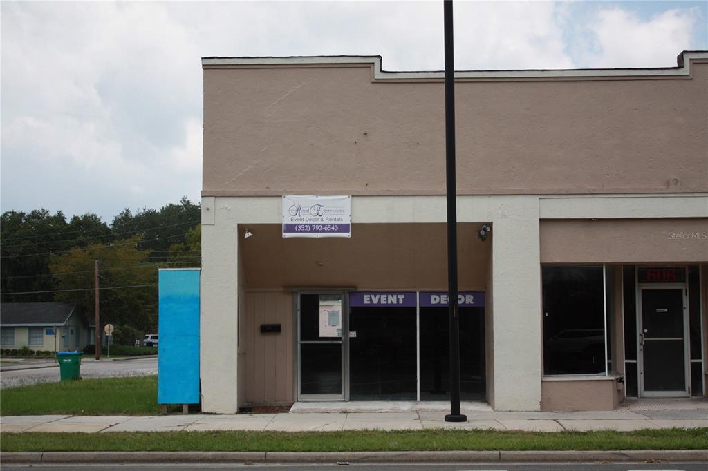 BRUSHS ADD TO GVILLE - фото