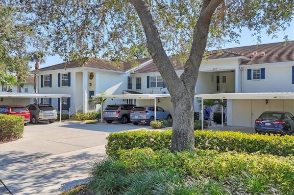 GARDENS 01 ST ANDREWS PARK