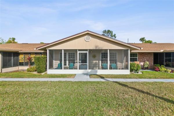 HERITAGE HOUSE CONDOS