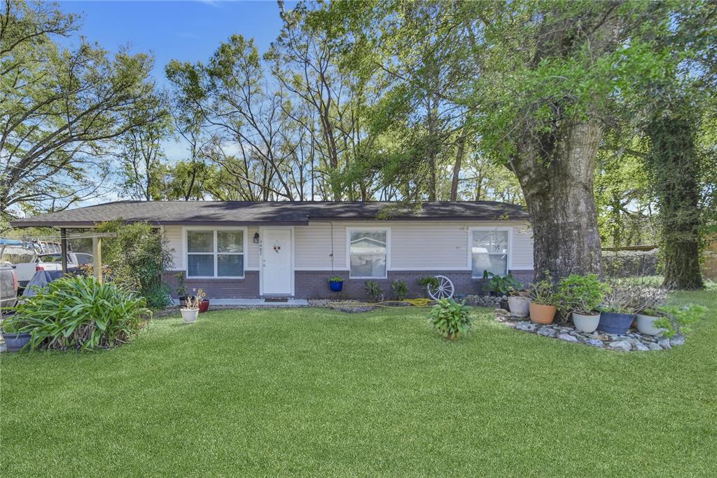 FAIRFAX HILLS - фото