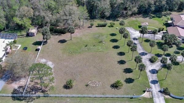 QUIET PLACE IN COUNTRY UNIT 01-04