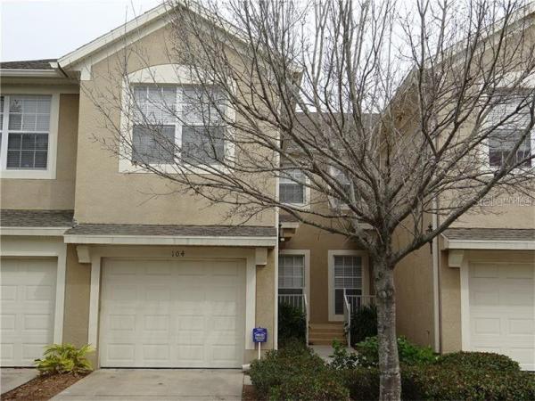 CARRIAGE HOMES AT STONEBRIDGE COMMONS