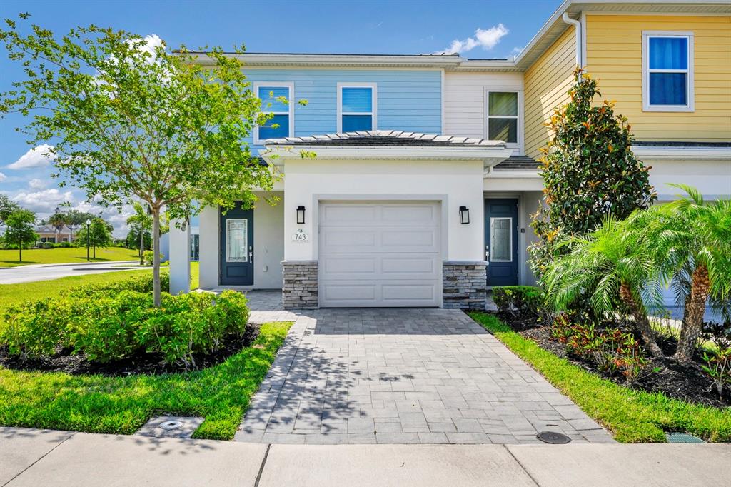 REUNION FAIRWAYS 17 & 18 PH 3 - фото