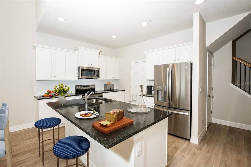 Townhouse - фото