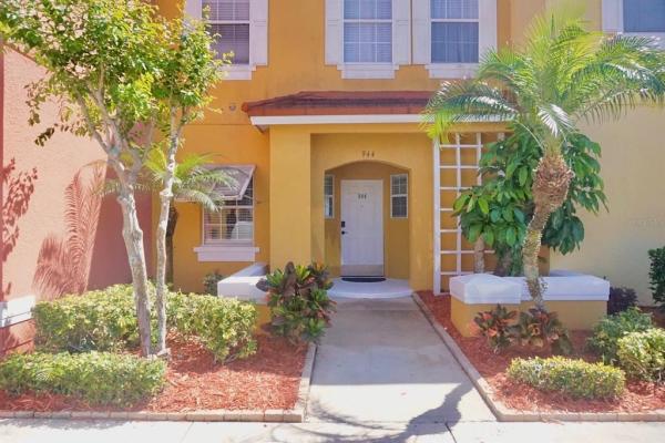 LAKE BERKELEY RESORT VILLAS