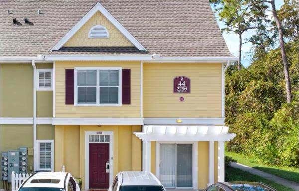 VENETIAN BAY VILLAGE CONDO PH 3